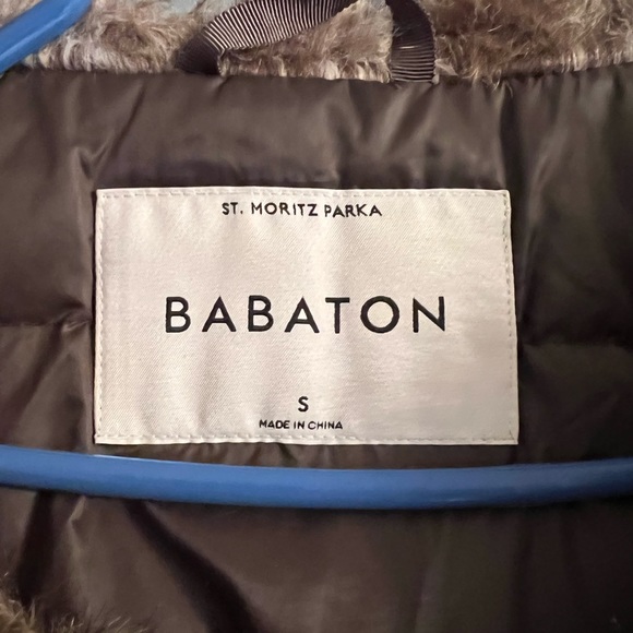 Babaton St. Moritz Parka in Size Small Olive/Green - Picture 4 of 4